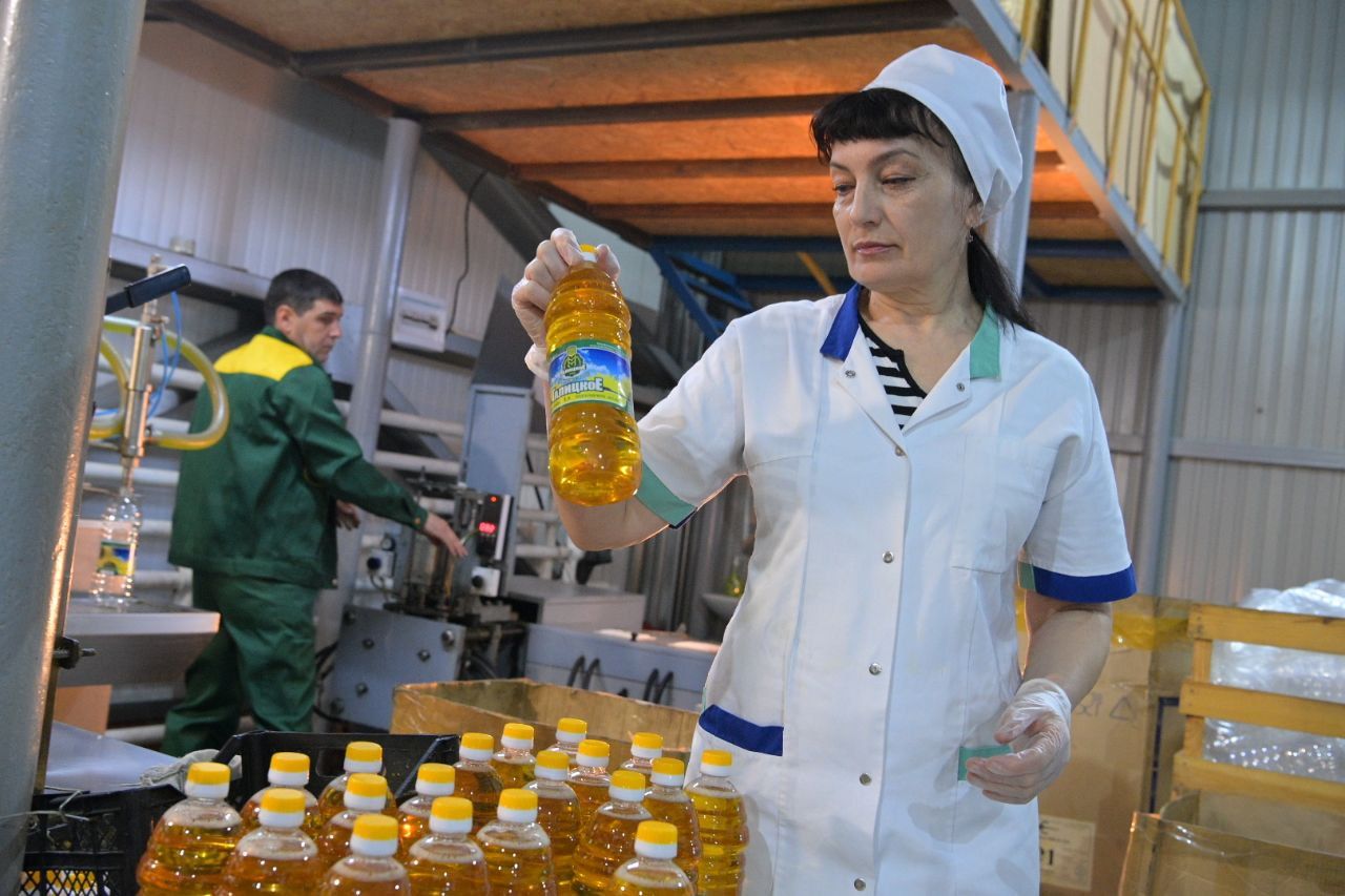 Май зауыты салынып жатыр