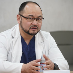 Елімізде алғаш рет науқастардың жүрегіне соңғы шыққан кардиостимулятор қойылды