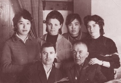 Алтын діңгек