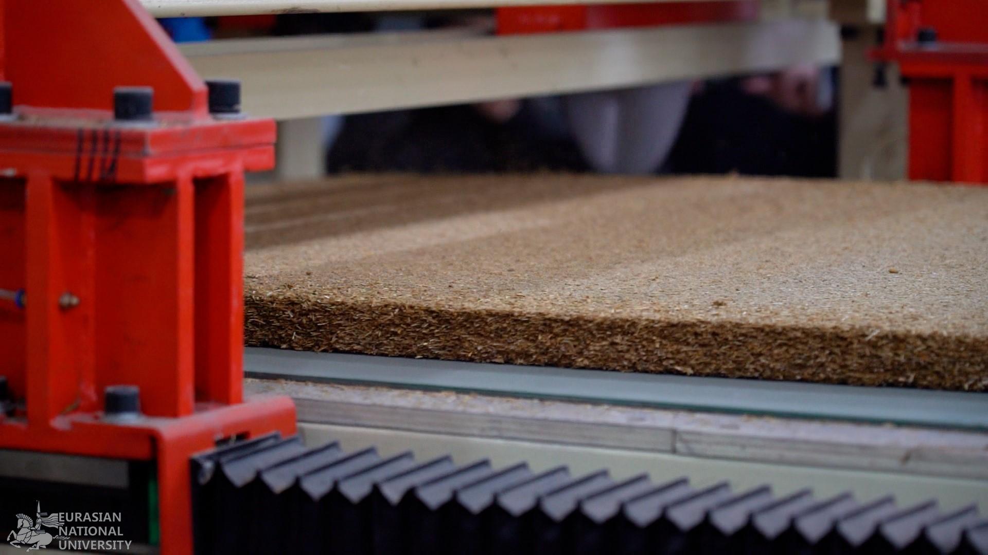 Қазақстанда сабаннан экопанель шығаратын алғашқы тәжірибелік өндіріс ашылды