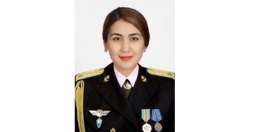 Әрі сарбаз, әрі әнші