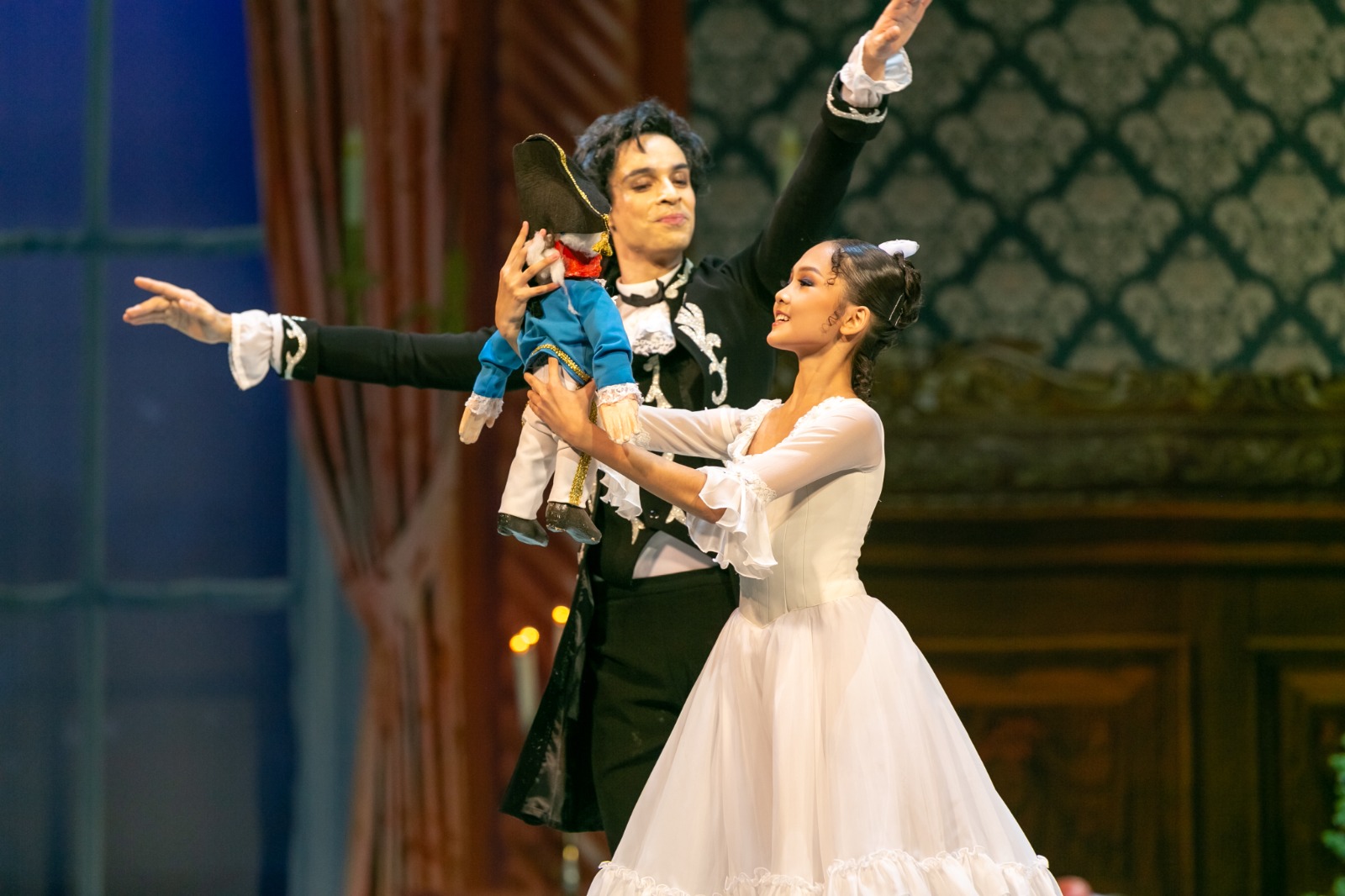 «Астана Балет» театры жаңа жыл қарсаңында қандай қойылымдар ұсынады?