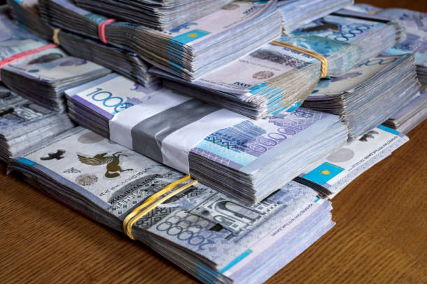 Қайтарылған активтер: Дубайдағы виллалар мен «Думан» қонақ үйі сатылды