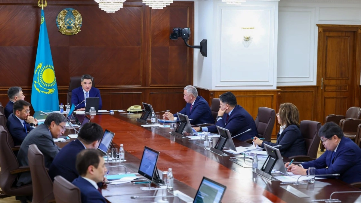 Премьер-министр: Күрделі сыртқы конъюнктураға қарамастан, ел экономикасы даму үстінде