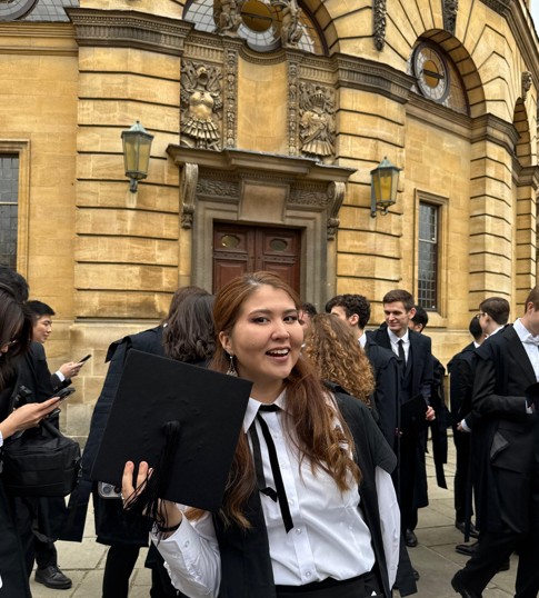 Меруерт Бижанова: Оксфорд бала күнгі арманымды орындады