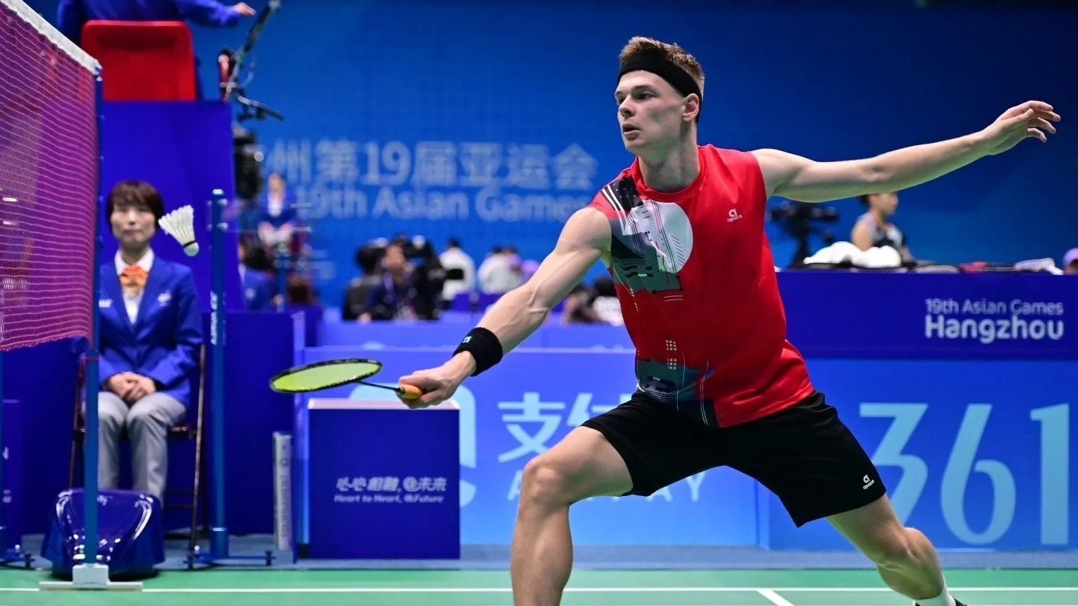 Бадминтоншы Дмитрий Панарин Даккада дара шықты