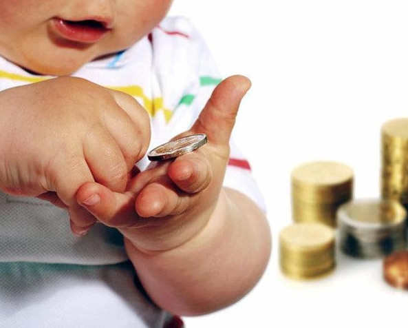 Келесі жылы зейнетақы мен жәрдемақы қаншалықты өседі?