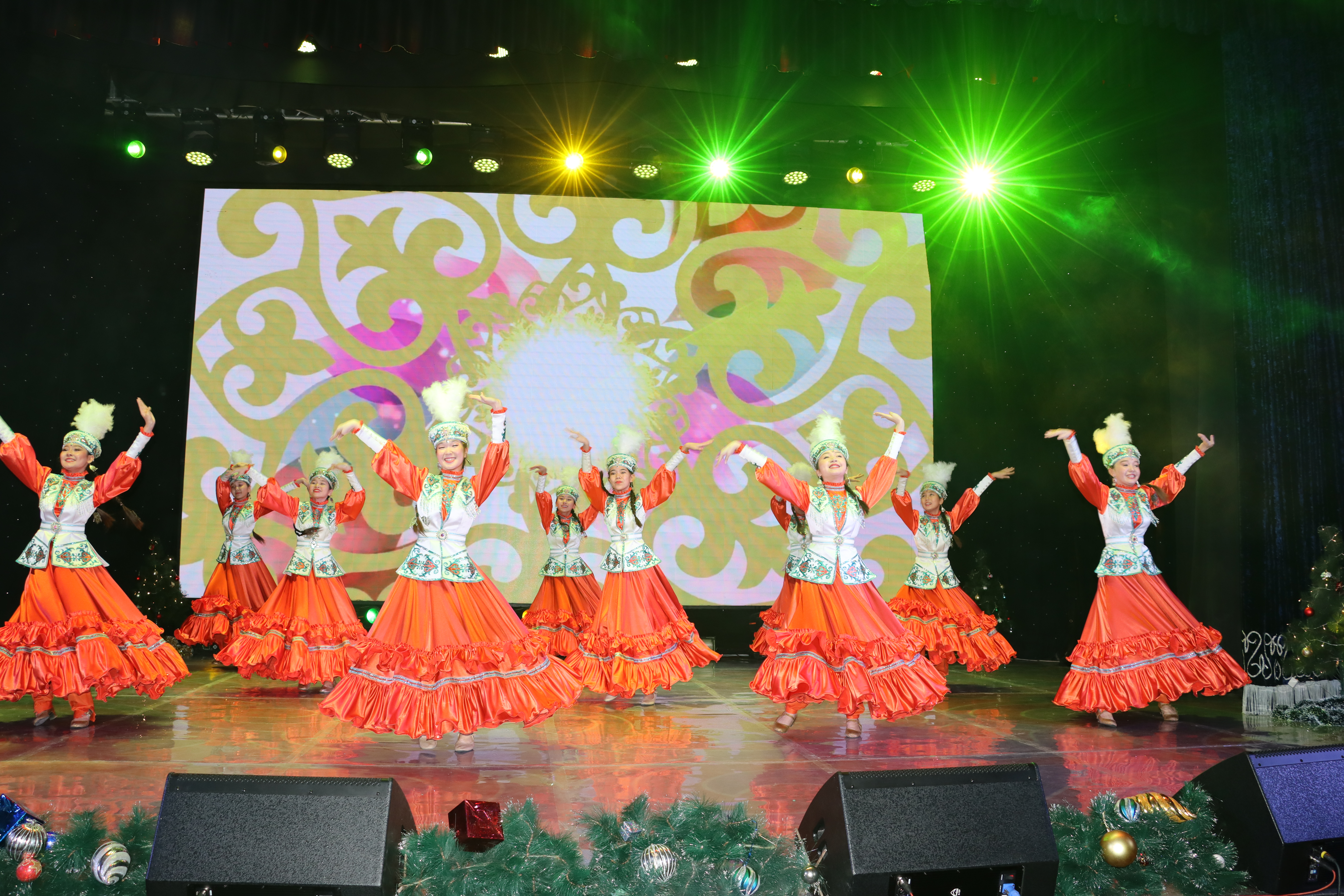 Ақжайықта атымтай жомарттар марапатталды