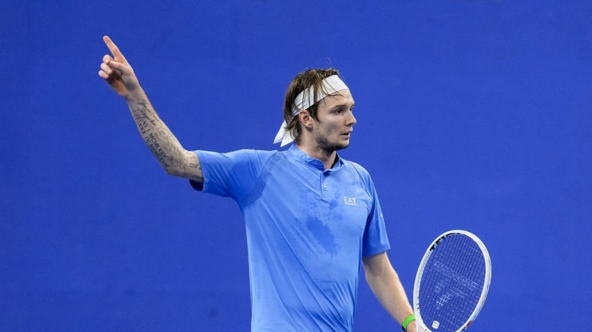 Александр Бублик әлемдегі ең үздік 10 теннисшінің қатарына енді