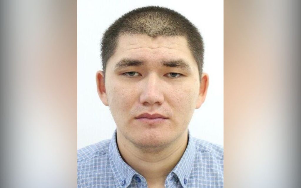 Атырауда жоғалған отбасы: Күйеу баласы мен қызына халықаралық іздеу жарияланды