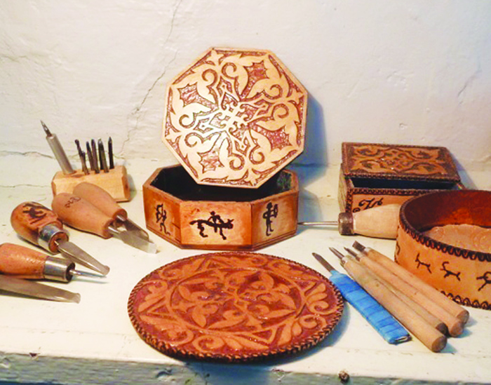 Сөз көп, өнер аз