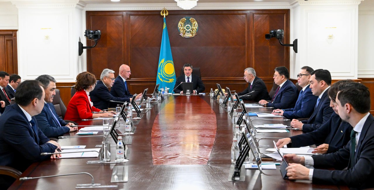 Олжас Бектенов: Әрбір министр мен әкімнен, әрбір сала мен өңірде көзге көрінетіндей нақты нәтижелер керек