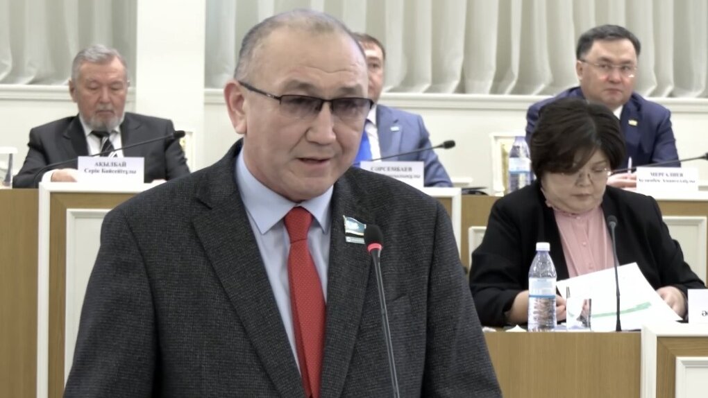 Марат Башимов: Жеке деректерді қорғау Конституцияда бекітілуі тиіс