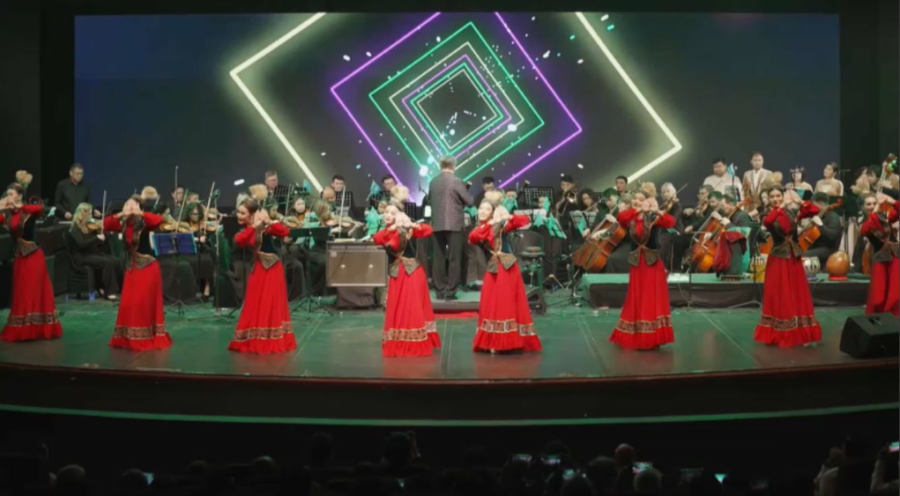 Үнді сахнасында қазақ әндері шырқалды