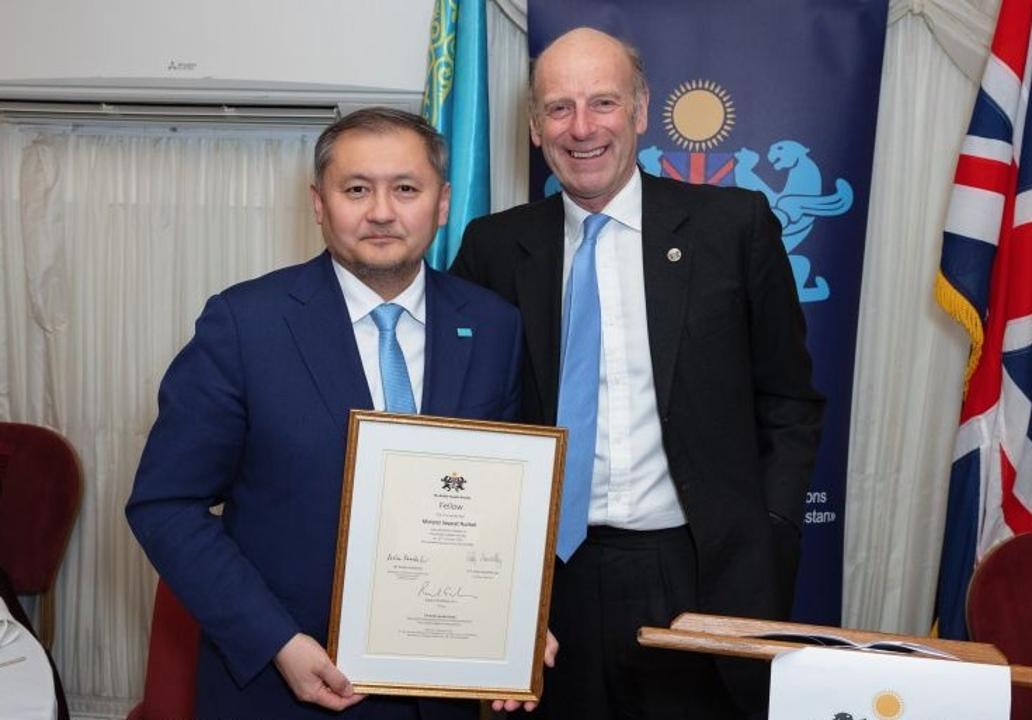 Саясат Нұрбек Британ-Қазақстан қоғамының мүшелігіне қабылданды