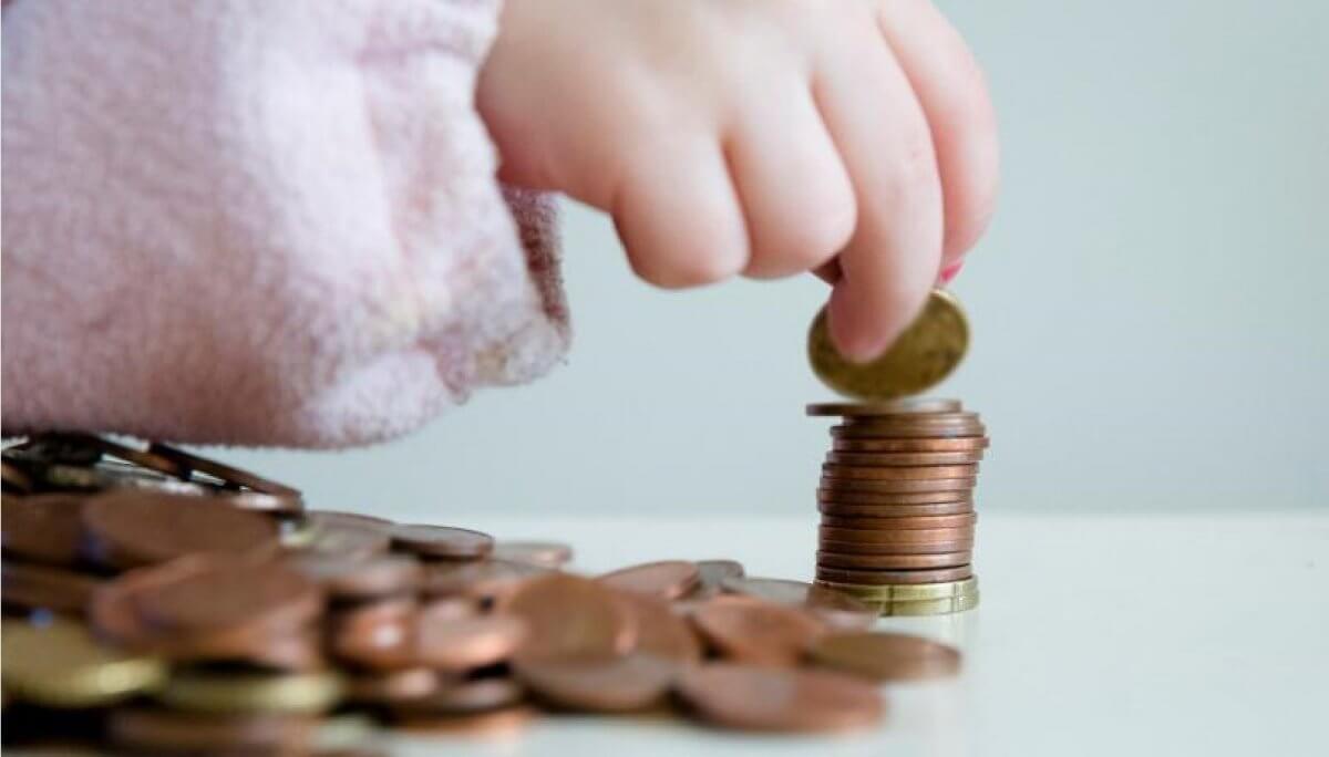 «Ұлттық қор – балаларға»: 18 жасқа толған 200 мыңнан астам қатысушы мақсатты жинақтарын пайдаланды