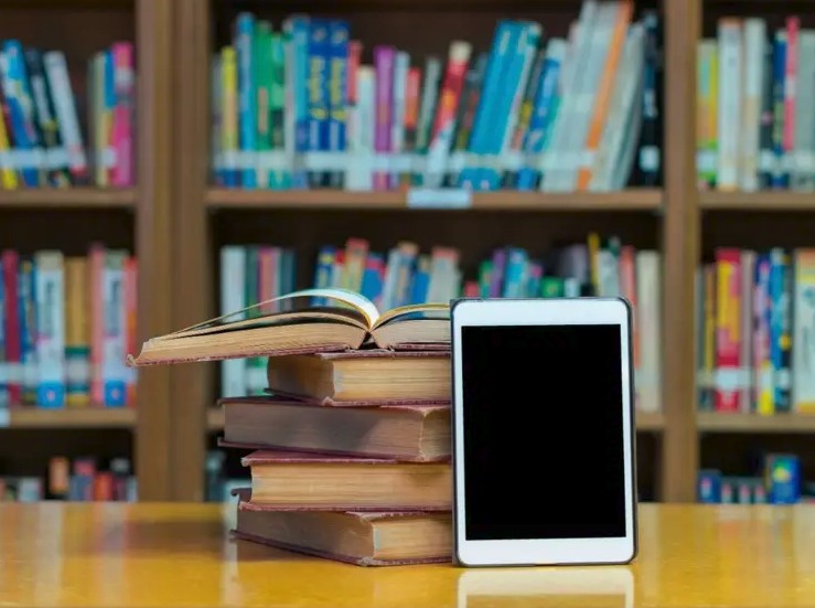 Телефон тәрбиелеген буын