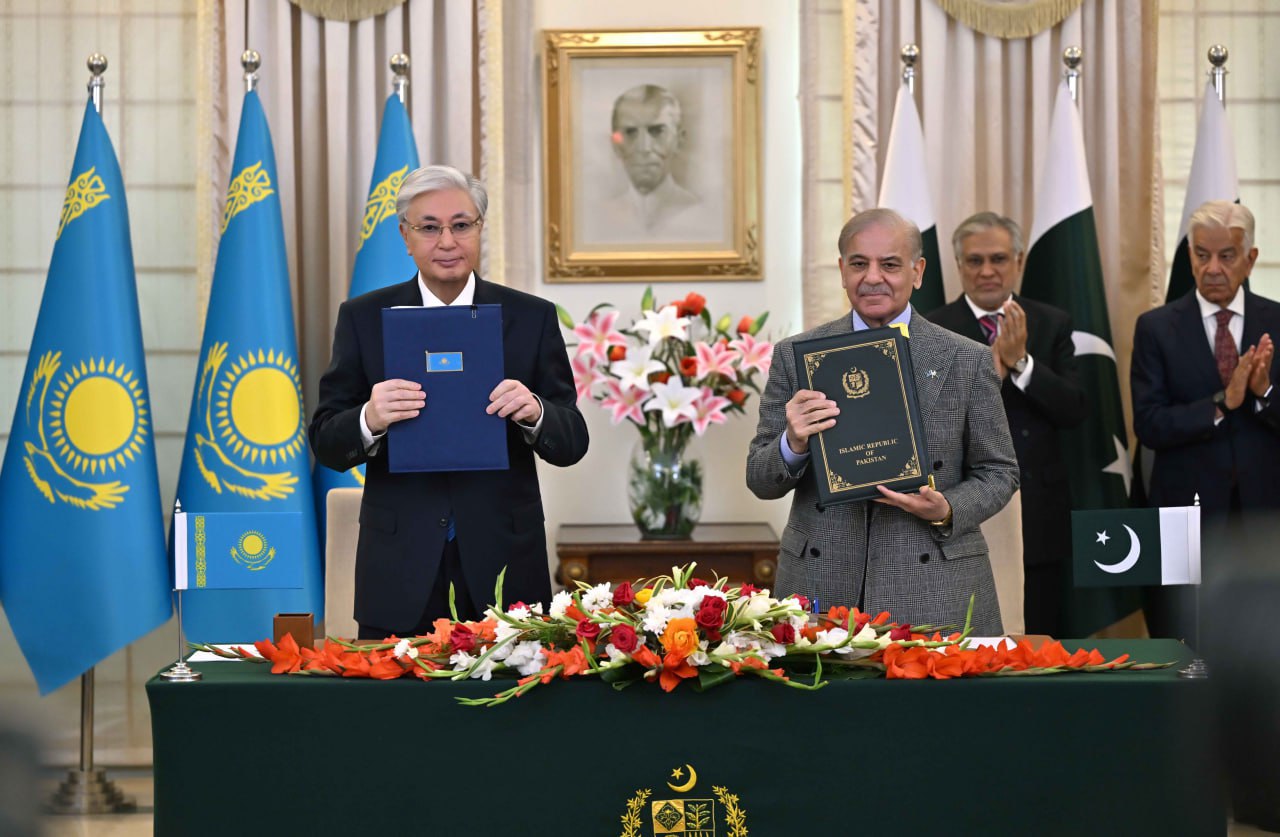 Екі ел басшылары бірлескен декларацияға қол қойды