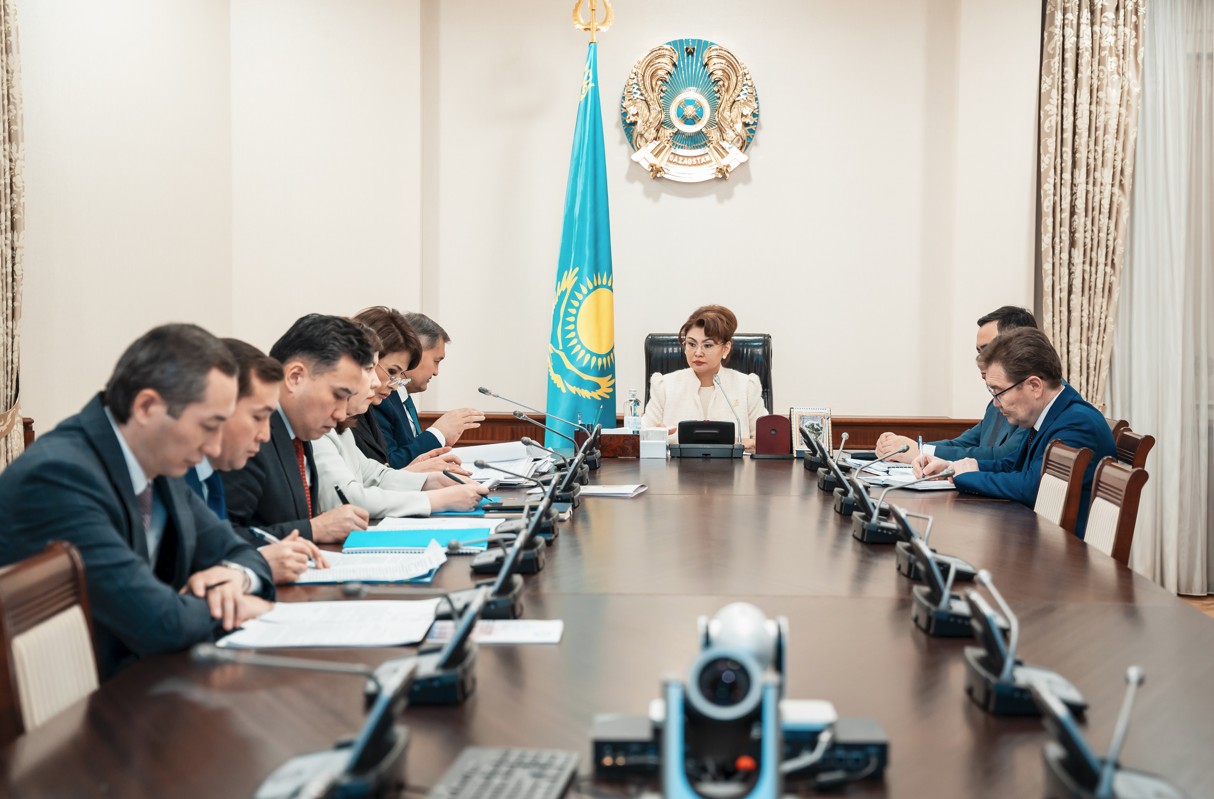 Әлеуметтік сала: ілгерілеу мен іркілістер