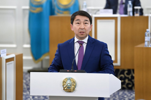 Бақыт Нұрмұханов, заңгер: Коституция мемлекеттің қайда бет алғанын айқындайды