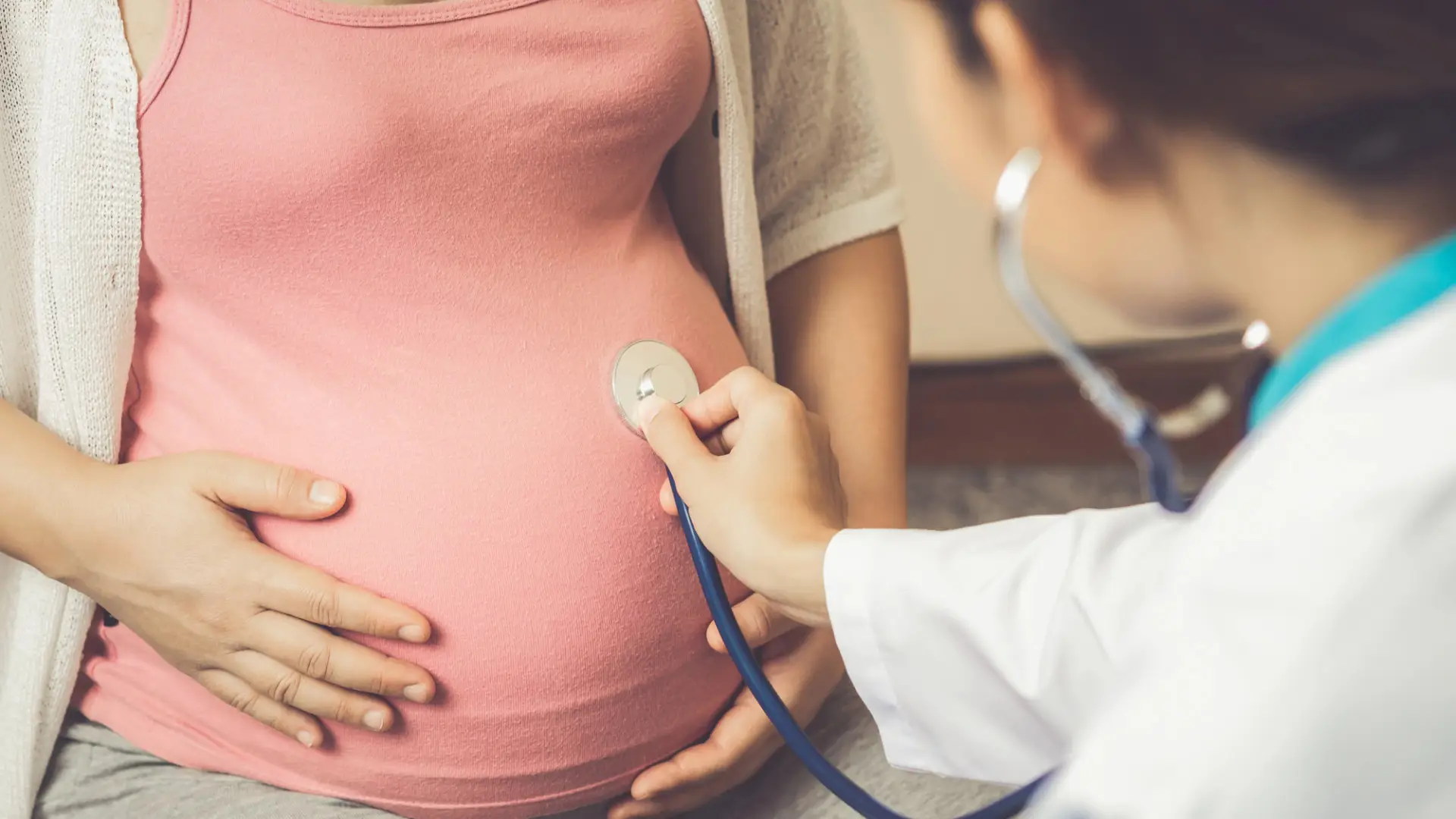 Жүкті әйелдің өліміне байланысты Жамбыл облысындағы перзентханада тексеріс басталды