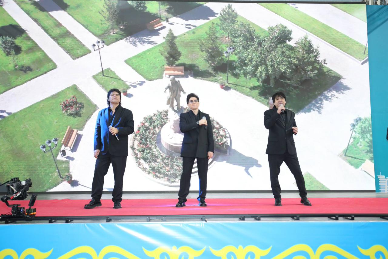 Ақтауда «МузАРТ» тобының қатысуымен жаңа Конституцияны қолдауға арналған форум өтті