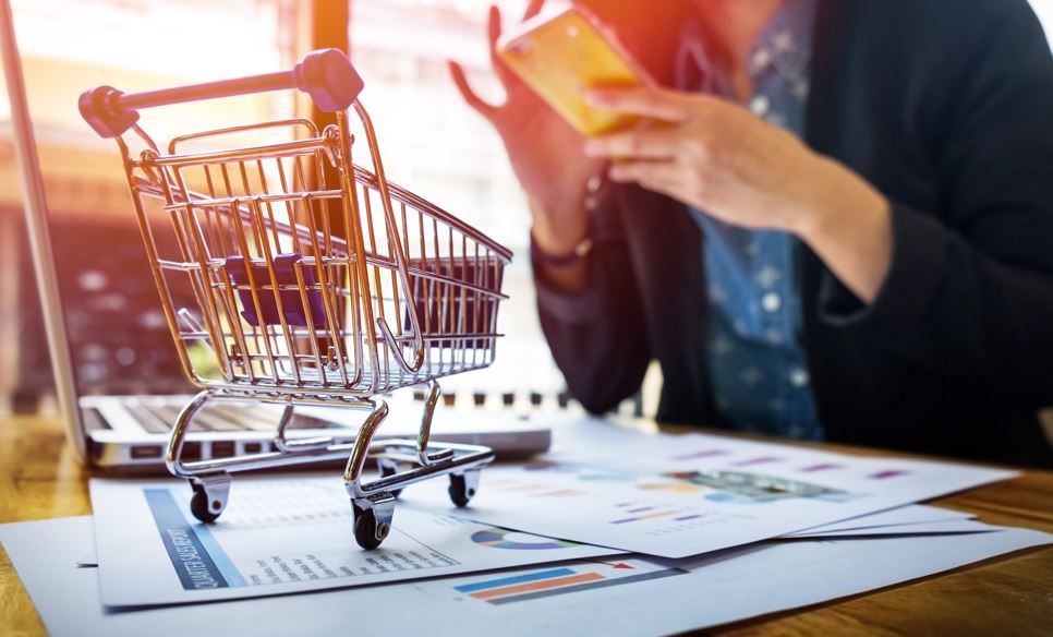 Елімізде зауыт емес, сауда орталықтары көп салынады: Сандар сөйлесін