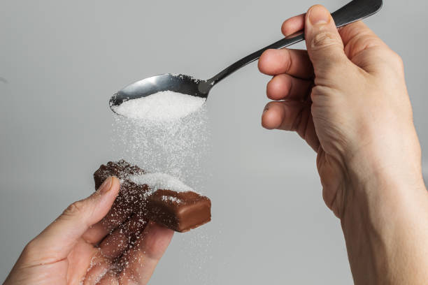 Қантқа тәуелділік: Тәттіден бас тартқанда ағзада қандай өзгерістер болады?