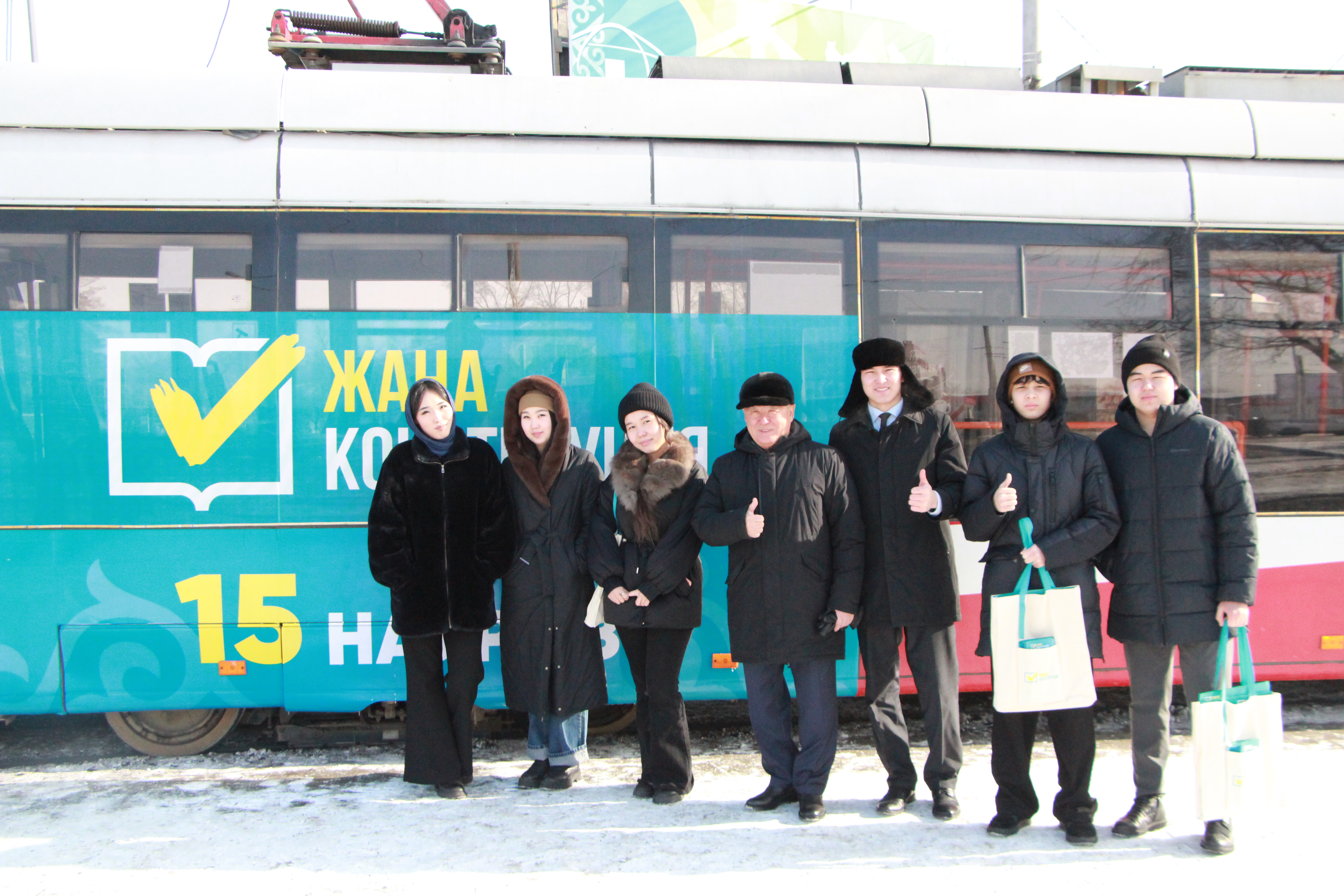 Жалпыұлттық коалиция белсенділері ақпараттық науқанды аудандарда жалғастырып жатыр