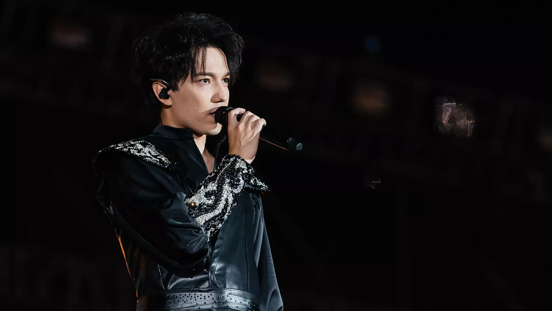 Алты құрлық тыңдаған хабар: Бельгия радиосы Димаштың шығармашылығын дәріптеді