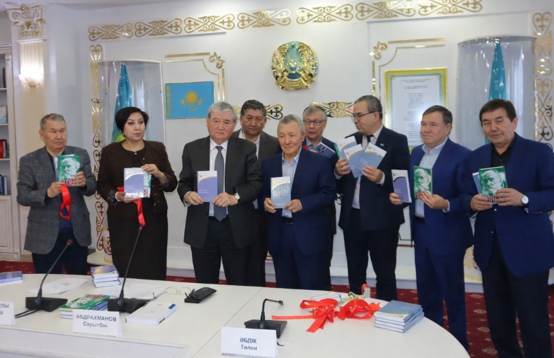 Сыншының елеулі еңбегі