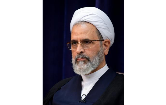 Иранда Али Хаменеинің орнына уақытша көшбасшы тағайындалды