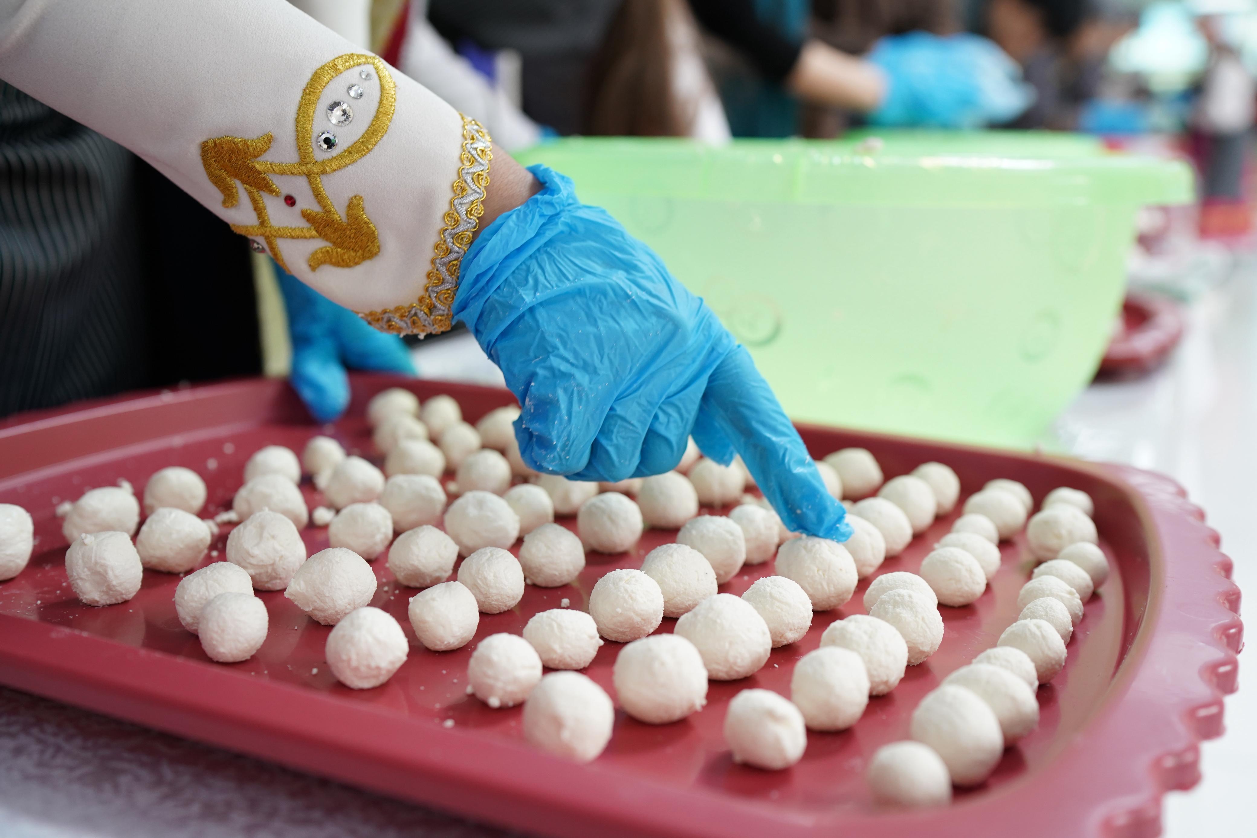 Жетісуда 4546 құрт дайындалды