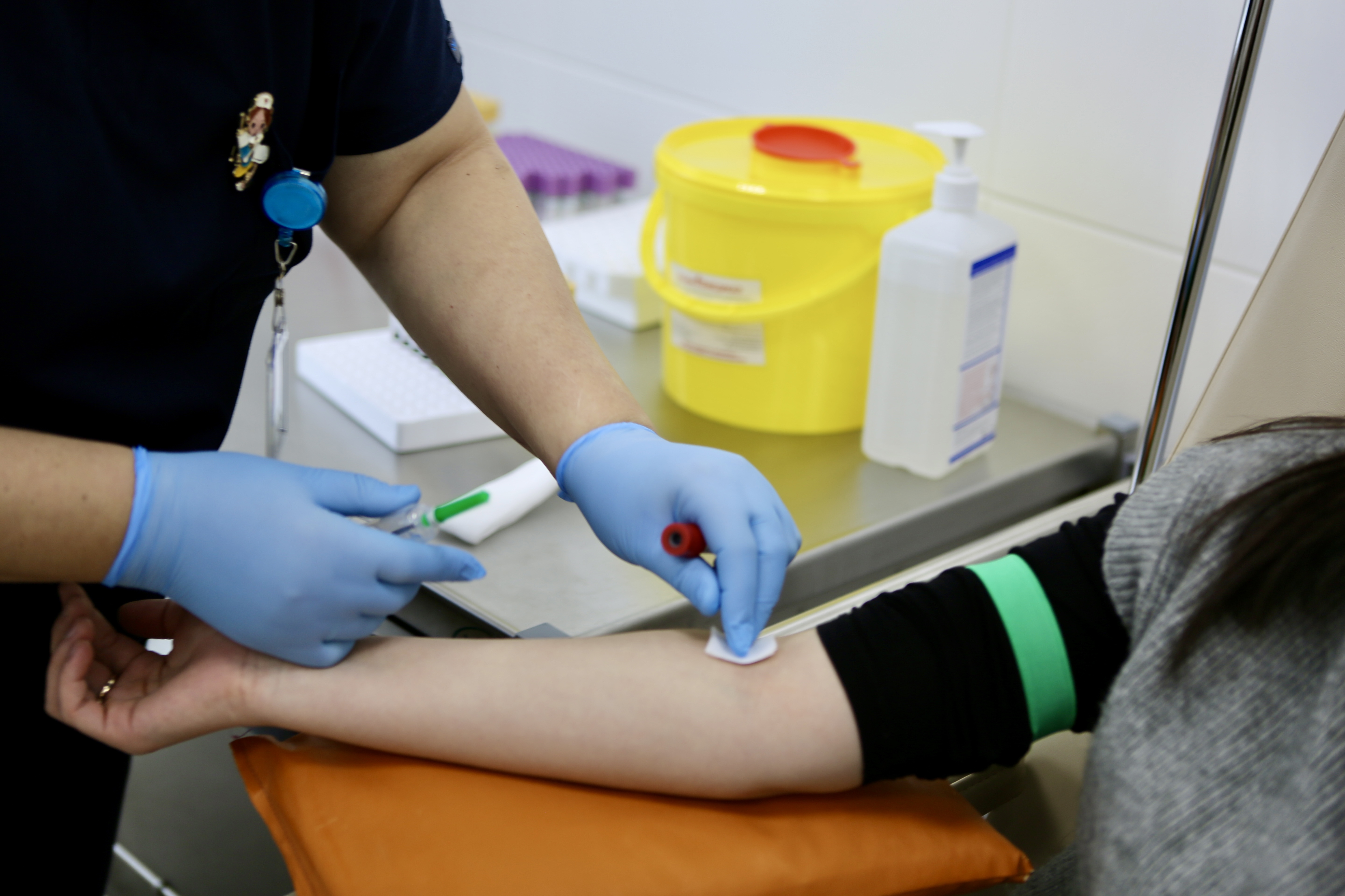 Қызылшаға қарсы екпе медицина қызметкерлеріне де салынатын болды