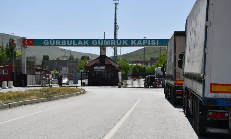 Түркия Иран азаматтарының елге кіруіне уақытша тыйым салды