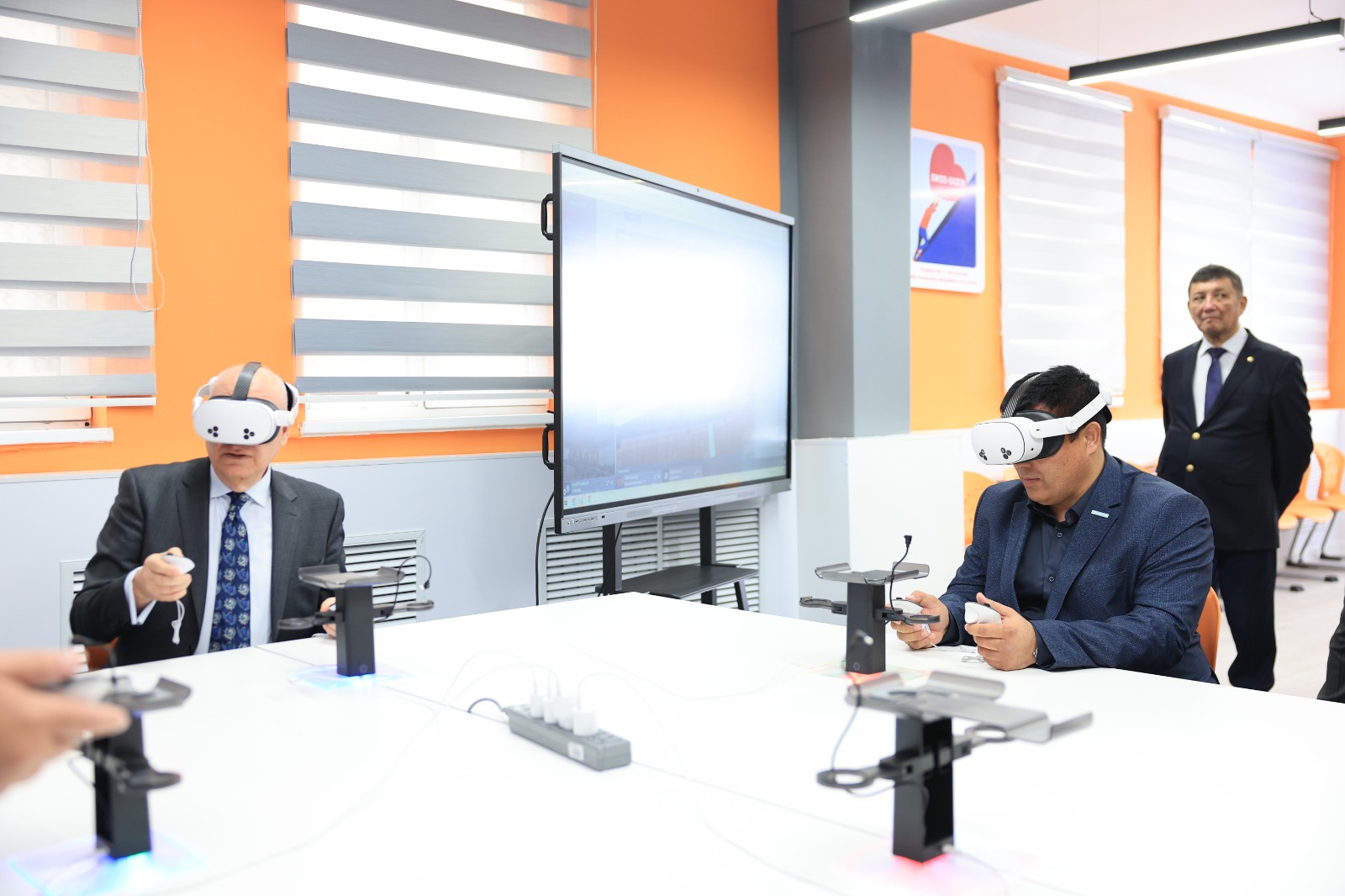 Швейцарияның бизнес мектебі болашақ кәсіпкерлерді даярлайды