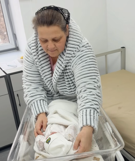 Теміртау қаласының тұрғыны 13-сәбиін дүниеге әкелді