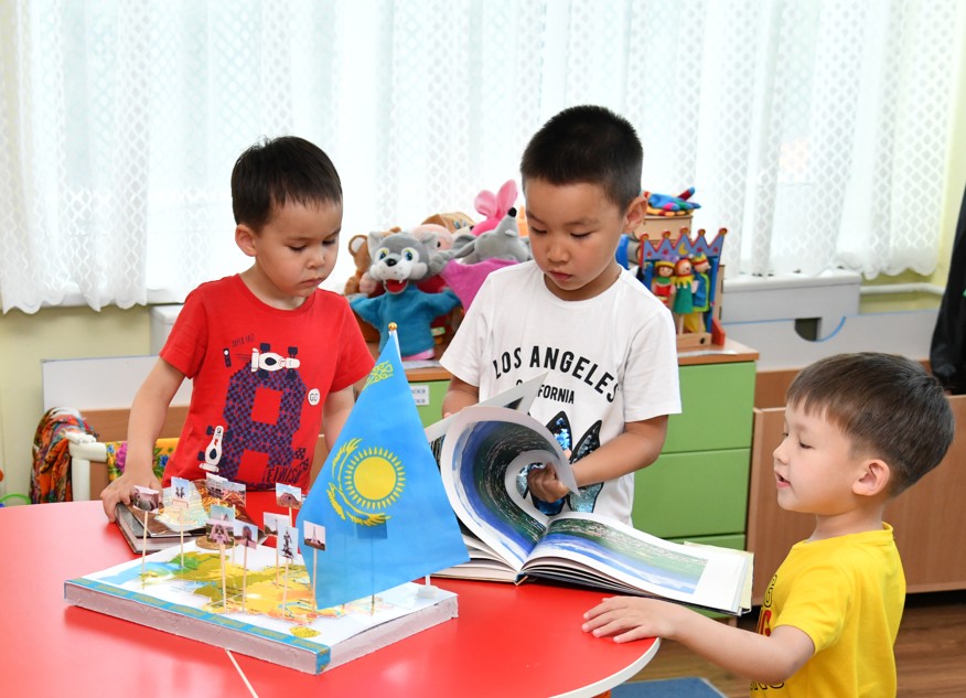 Сыры терең сатира