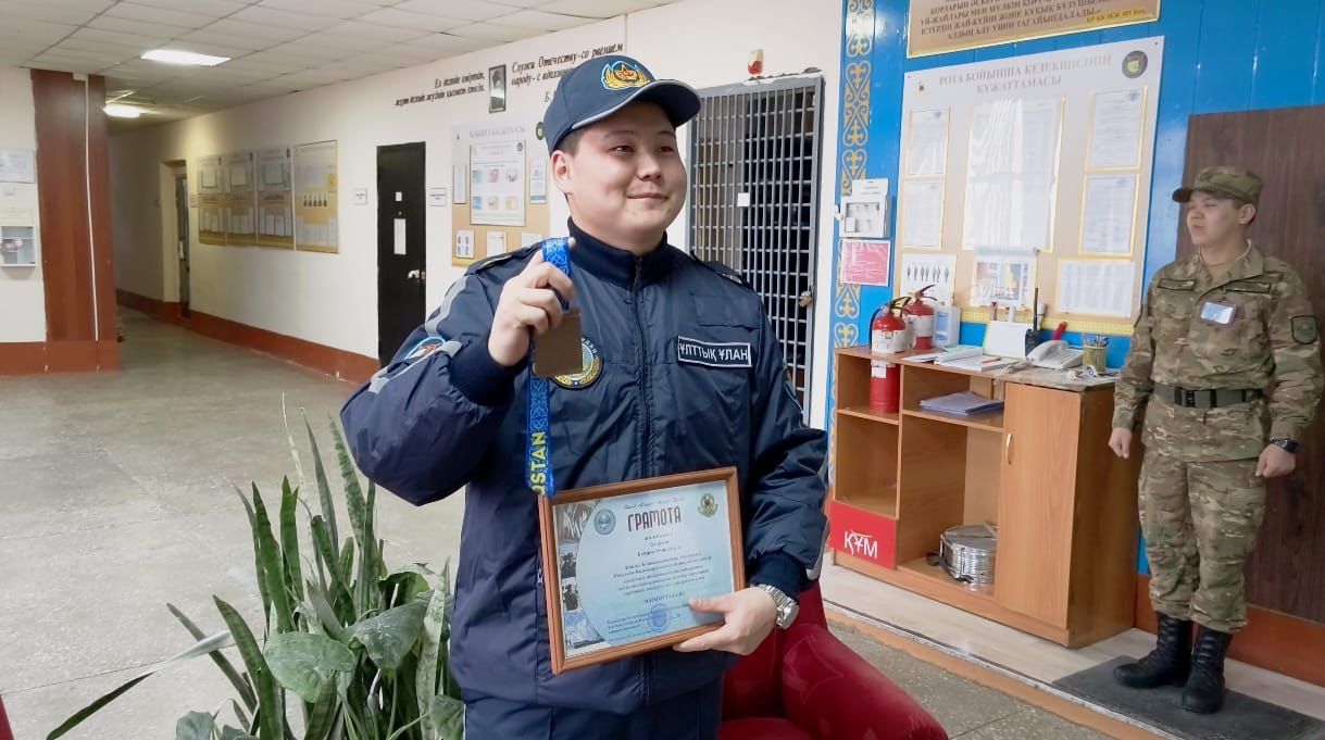 Ұландықтар Көрісу күні ата-аналарымен тілдесті