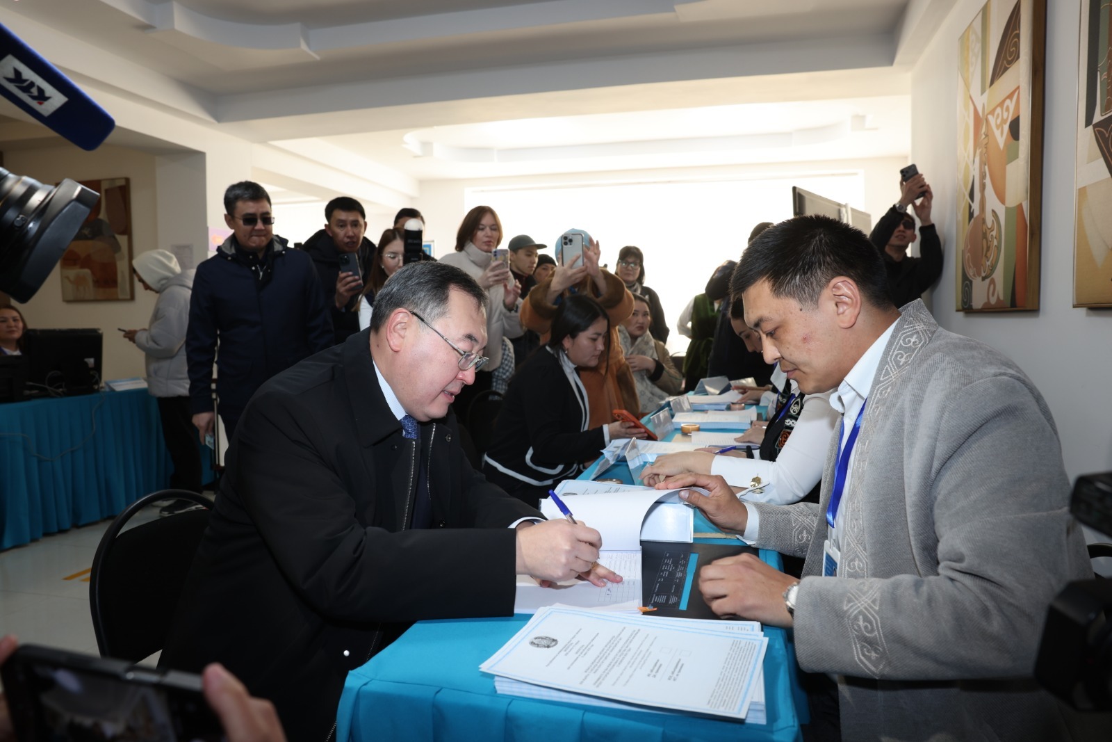 Алматы облысының әкімі референдумда өз таңдауын жасады