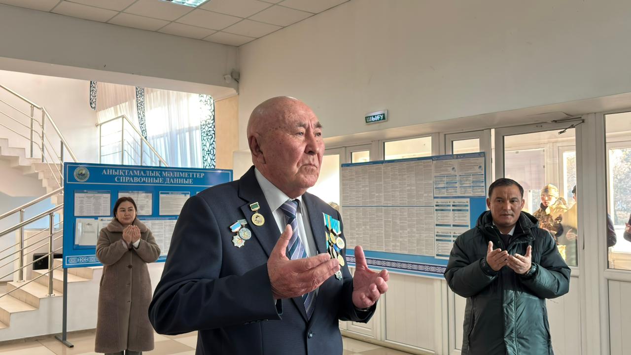 Алматы облысында дауыс беру ақсақалдың ақ батасымен басталды