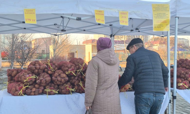 Референдум мен жәрмеңке бір жерде: Атырауда дауыс беру ерекше форматта өтіп жатыр