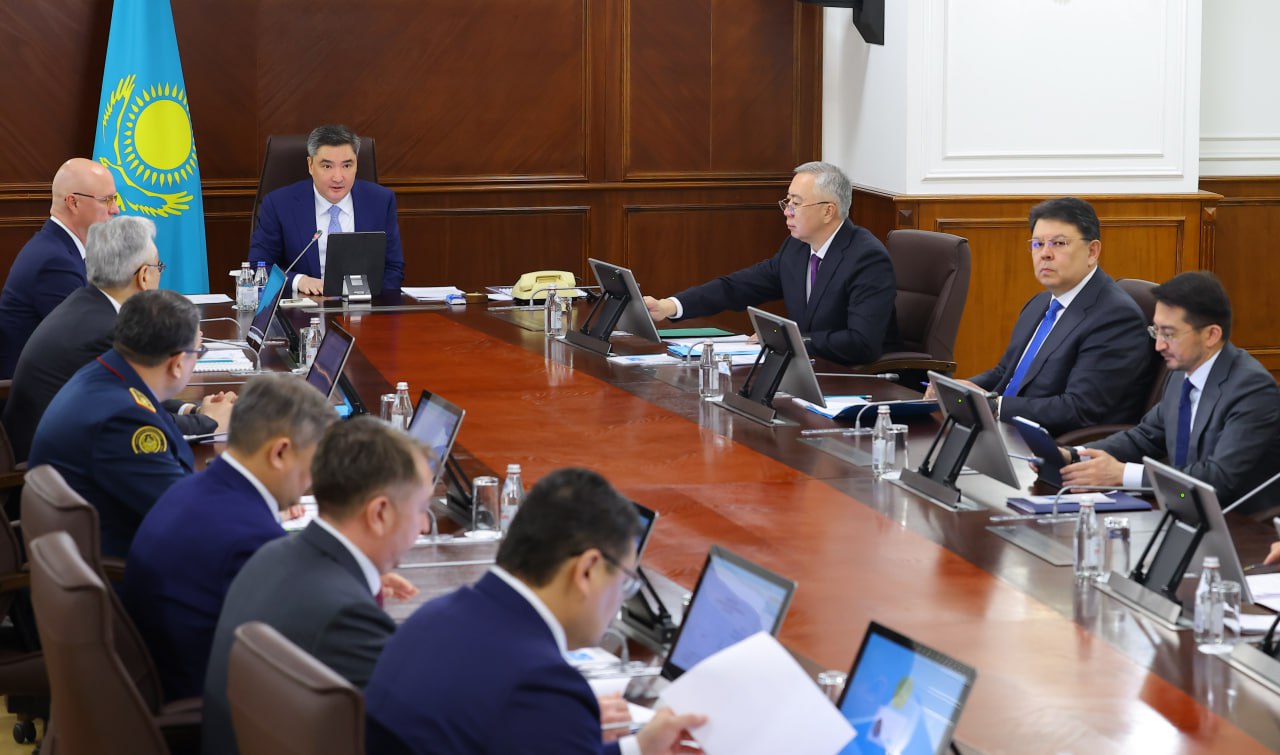 Олжас Бектенов: Жаңа Конституция мемлекет пен қоғамның орнықты дамуына берік негіз болады