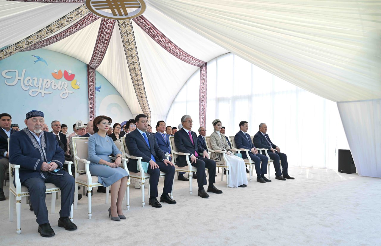 Президент Ұлыстың ұлы күніне арналған концертті тамашалады