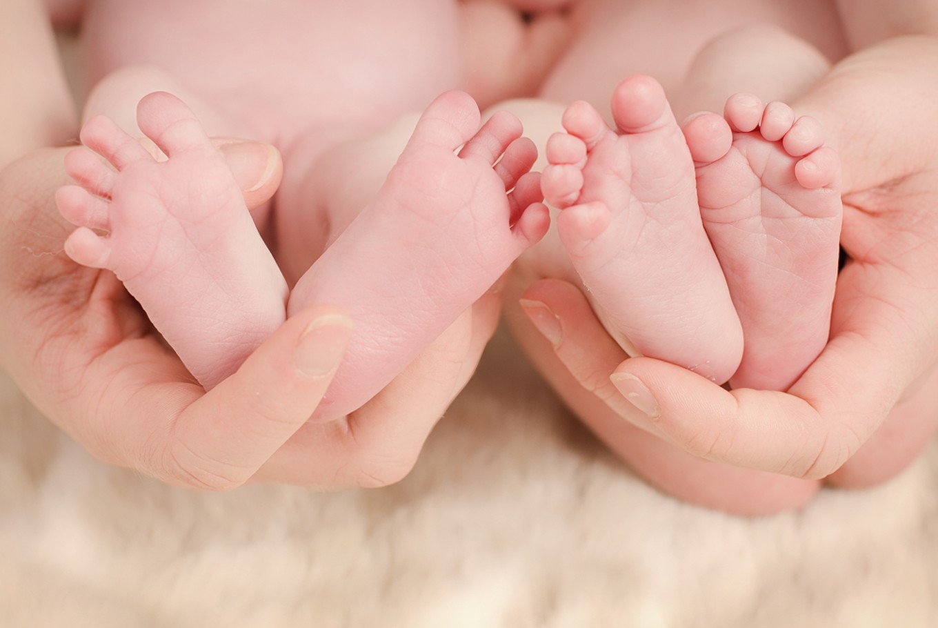 Елімізде соңғы екі айда 200-ден астам егіз бала дүниеге келді