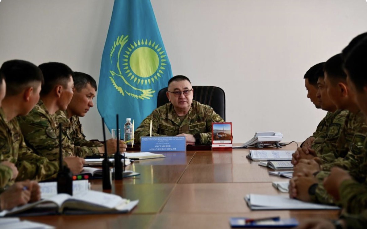 Психологиялық қолдау: Гвардейск гарнизонында әскерилердің тәртібі талқыланды
