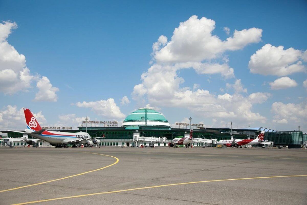 Жолаушылар назарына: 15 сәуірден бастап елорда әуежайында рейстер кестесі уақытша өзгереді