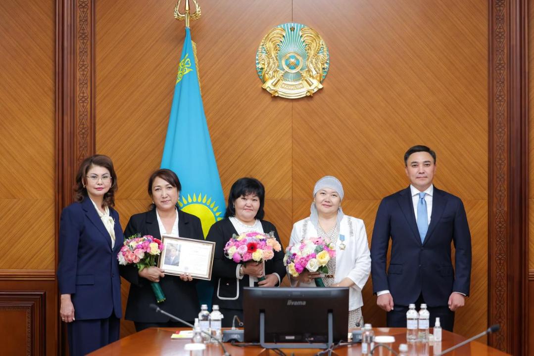 Музыка мұғалімдері мемлекеттік наградалармен марапатталды