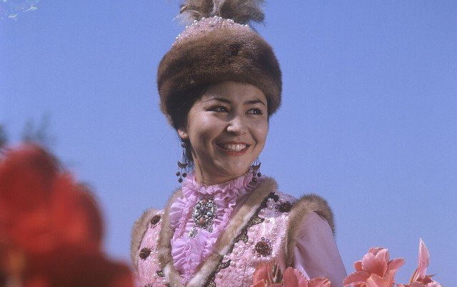 Меруерт Өтекешова Баян Алагөзованың камзолы түпнұсқа екенін растады