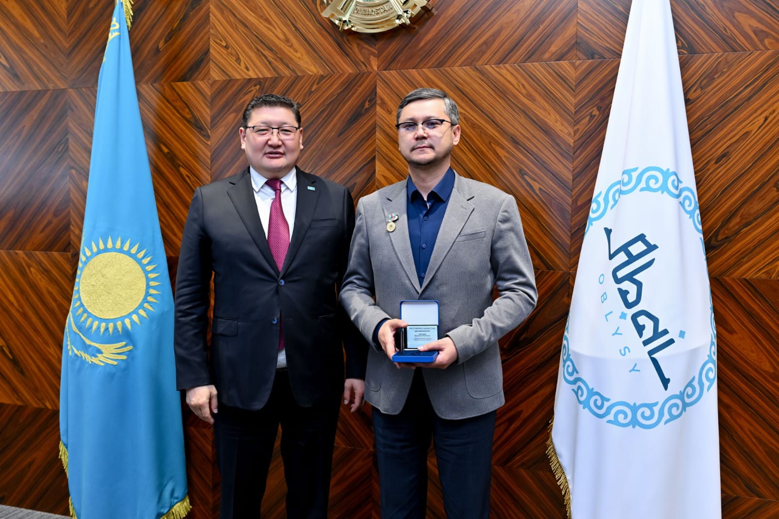 Белгілі режиссер Жұлдызбек Жұманбай мәдениет қайраткері атанды